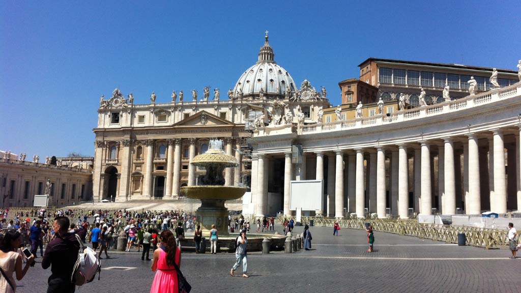 Where To Stay In Rome Find The Best Location Wheretostayin