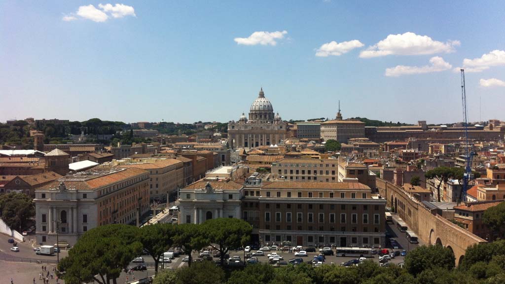 where to stay in rome city center